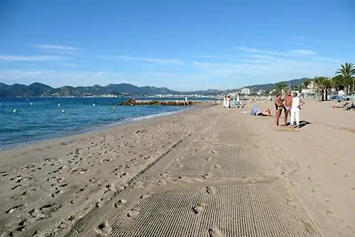 #Cannes Boccacabana Beach, Seafront, In Resid Pierre&Vacances Classe 3 Stars